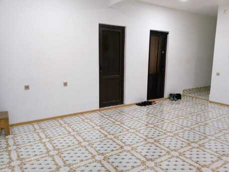 6 otaqlı həyət evi/bağ evi - 20 Yanvar m. - 250 m²