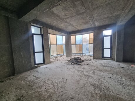 4 otaqlı yeni tikili - Nəsimi r. - 184 m²
