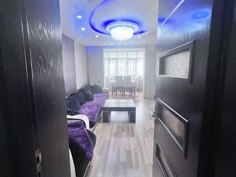 3 otaqlı köhnə tikili - Neftçilər m. - 61 m²