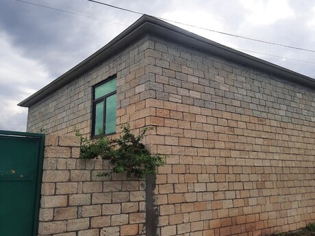 5 otaqlı həyət evi/bağ evi - İsmayıllı - 180 m²