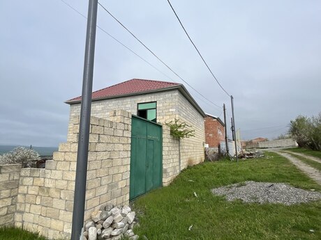 5 otaqlı həyət evi/bağ evi - İsmayıllı - 180 m²