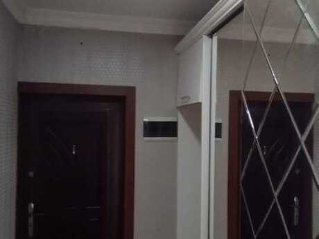 2 otaqlı köhnə tikili - Massiv V q. - 60 m²