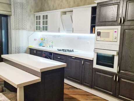 5-комн. дом/дача - пос. Шувеляны - 224 м²