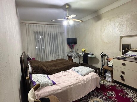 3-комн. вторичка - м. Ахмедлы - 80 м²