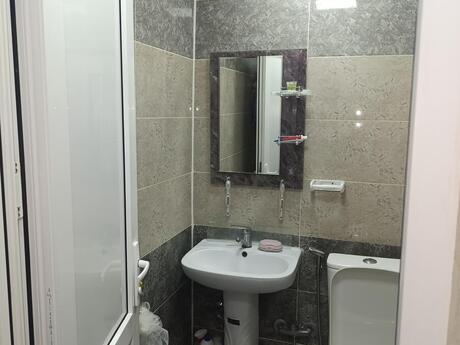 2 otaqlı köhnə tikili - Qara Qarayev m. - 45 m²