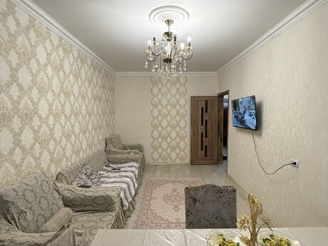 2-комн. вторичка - м. Халглар Достлугу - 60 м²