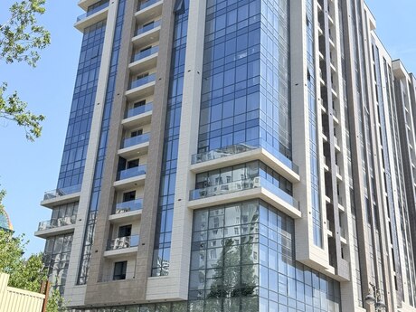 4-комн. новостройка - м. 28 мая - 255 м²