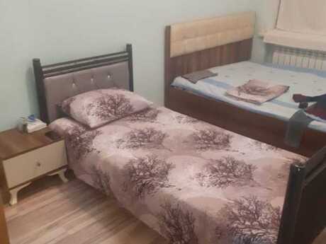 2 otaqlı köhnə tikili - Azadlıq Prospekti m. - 39 m²