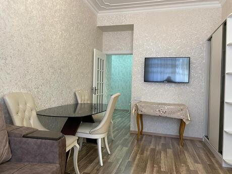 2-комн. новостройка - пос. Бакиханова - 70 м²