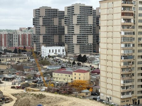 3 otaqlı yeni tikili - İnşaatçılar m. - 100 m²