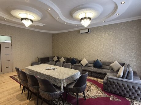 7 otaqlı həyət evi/bağ evi - Yeni Yasamal q. - 290 m²
