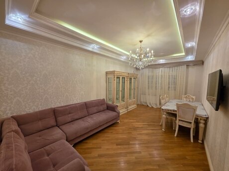 3-комн. новостройка - м. Насими - 110 м²