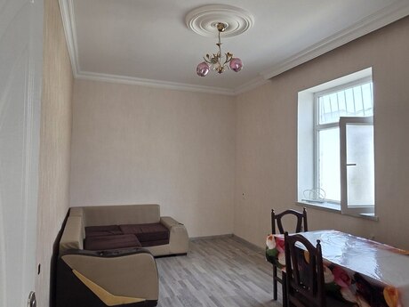 2 otaqlı həyət evi/bağ evi - Masazır q. - 55 m²