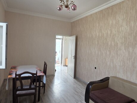 2 otaqlı həyət evi/bağ evi - Masazır q. - 55 m²