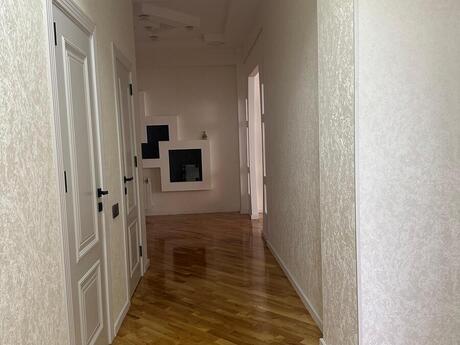 3 otaqlı yeni tikili - Neftçilər m. - 146 m²
