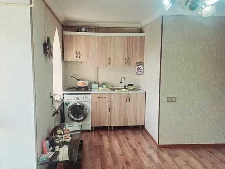 2 otaqlı köhnə tikili - Gəncə - 35 m²
