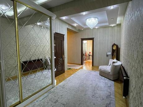 3 otaqlı yeni tikili - Memar Əcəmi m. - 156 m²