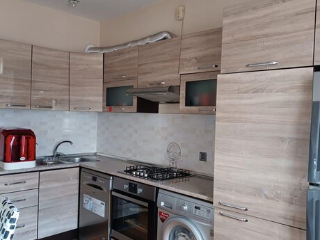 3-комн. новостройка - м. Мемар Аджеми - 130 м²