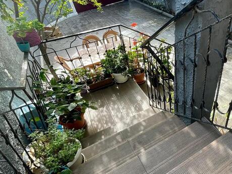 5-комн. дом/дача - м. Ахмедлы - 150 м²