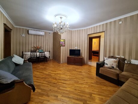 3 otaqlı köhnə tikili - Nəriman Nərimanov m. - 95 m²