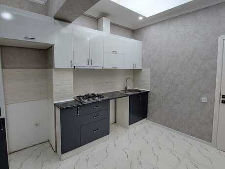 2 otaqlı köhnə tikili - Azadlıq Prospekti m. - 65 m²
