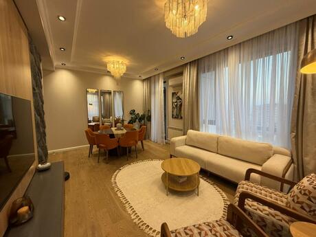 3 otaqlı yeni tikili - Memar Əcəmi m. - 94 m²