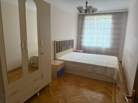 3 otaqlı köhnə tikili - Neftçilər m. - 70 m²