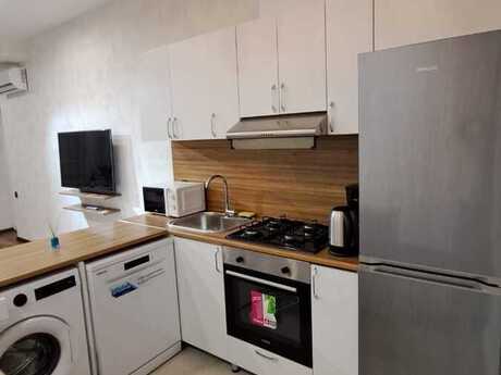 2 otaqlı yeni tikili - Şah İsmayıl Xətai m. - 72 m²