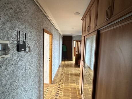 5 otaqlı köhnə tikili - Lökbatan q. - 91 m²