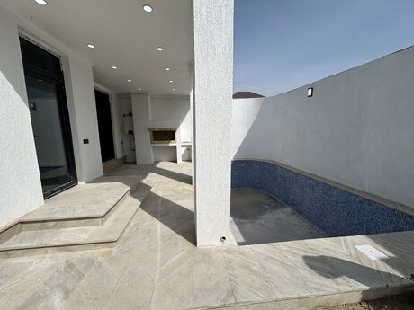 4 otaqlı həyət evi/bağ evi - Mərdəkan q. - 125 m²