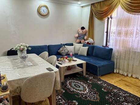 3 otaqlı həyət evi/bağ evi - Badamdar q. - 90 m²