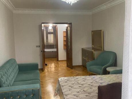3 otaqlı köhnə tikili - Xalqlar Dostluğu m. - 70 m²