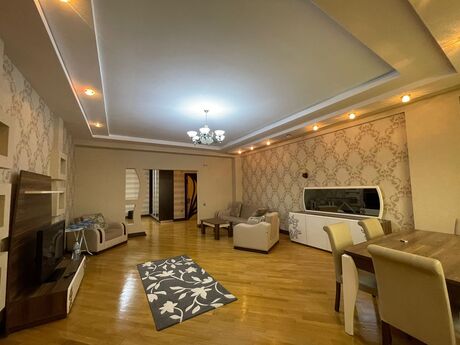 Elan №6137406 - Bakı, Nizami m., 3 otaqlı, 150 m², 11/16 mərtəbə