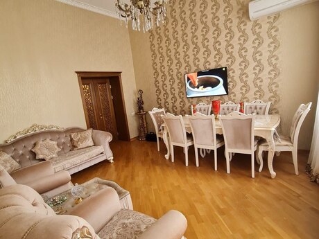 3 otaqlı köhnə tikili - 28 May m. - 90 m²