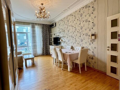 2 otaqlı yeni tikili - 8 Noyabr m. - 75 m²
