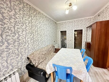 3 otaqlı həyət evi/bağ evi - Xətai r. - 80 m²