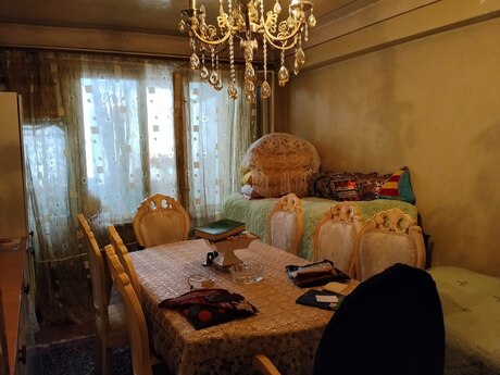 3 otaqlı köhnə tikili - Gənclik m. - 89 m²