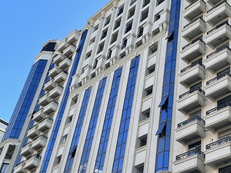 4 otaqlı yeni tikili - 28 May m. - 242 m²