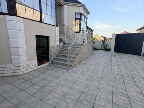 4 otaqlı həyət evi/bağ evi - Sumqayıt - 145 m²