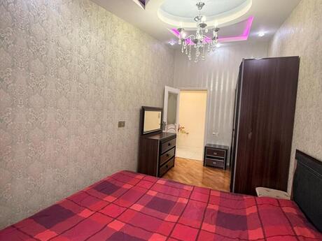2 otaqlı həyət evi/bağ evi - Əhmədli m. - 79 m²