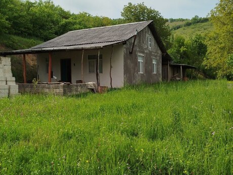 3 otaqlı həyət evi/bağ evi - Quba - 45 m²