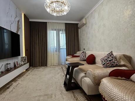 4 otaqlı köhnə tikili - İnşaatçılar m. - 100 m²