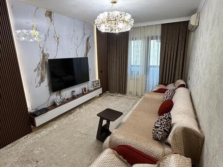 4 otaqlı köhnə tikili - İnşaatçılar m. - 100 m²