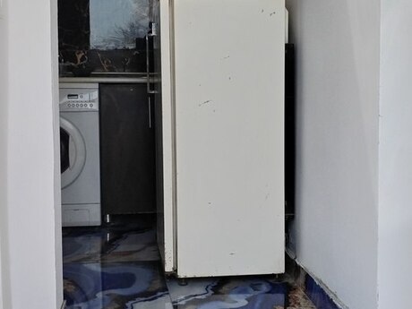 1 otaqlı həyət evi/bağ evi - Buzovna q. - 300 m²