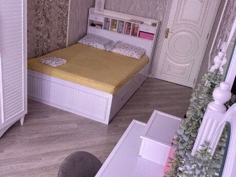 3 otaqlı köhnə tikili - Memar Əcəmi m. - 70 m²