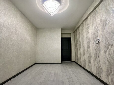 2 otaqlı yeni tikili - Həzi Aslanov m. - 68 m²
