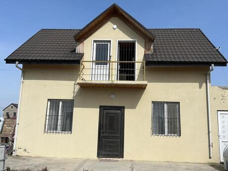 4 otaqlı həyət evi/bağ evi - Qala q. - 80 m²