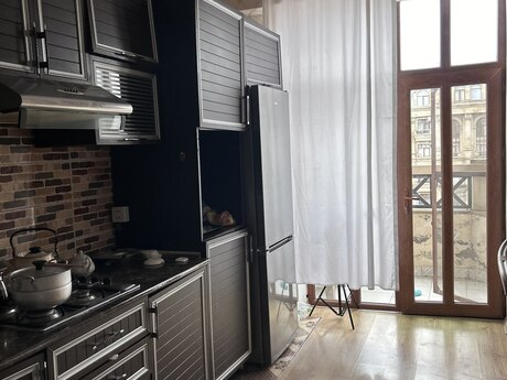 3 otaqlı yeni tikili - Nəriman Nərimanov m. - 100 m²
