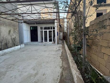 6 otaqlı həyət evi/bağ evi - Badamdar q. - 220 m²