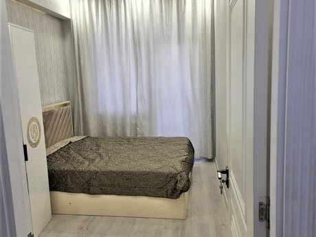 2 otaqlı yeni tikili - İnşaatçılar m. - 50 m²